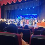 प्रताप सरनाईक फाउंडेशनच्या स्पर्धेत गणेश मंडळांवर बक्षिसांचा वर्षाव; नाट्यगृहातील AC बंद असल्याने पालकमंत्र्यांची प्रशासनावर नाराजी